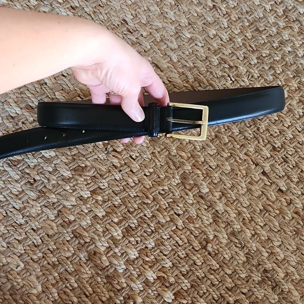 Roundtree & Yorke Black Genuine Cowhide Leather. Sz 38